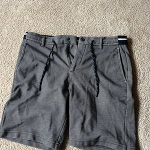 Mens medium shorts